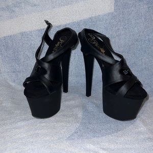 Pleaser heels